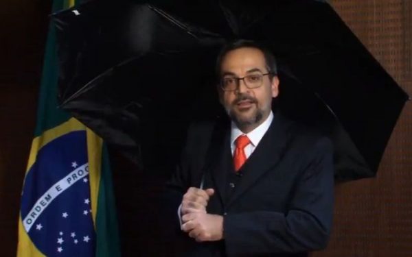 O ministro da Educação, Abraham Weintraub, em vídeo – Reprodução/Twitter/@AbrahamWeint O ministro da Educação, Abraham Weintraub, em vídeo – Reprodução/Twitter/@AbrahamWeint